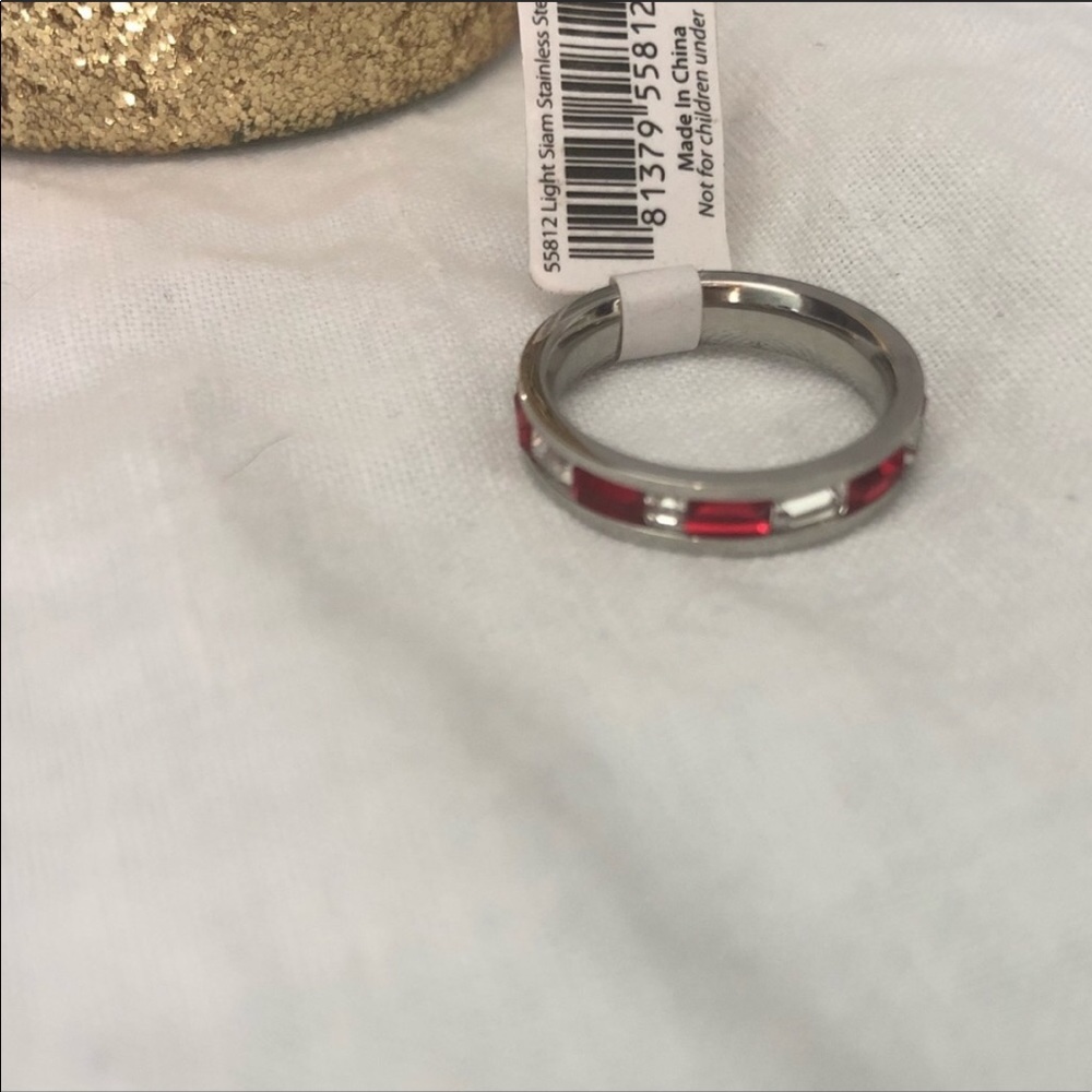 Amanda Blu Siam red stainless steel ring 8
